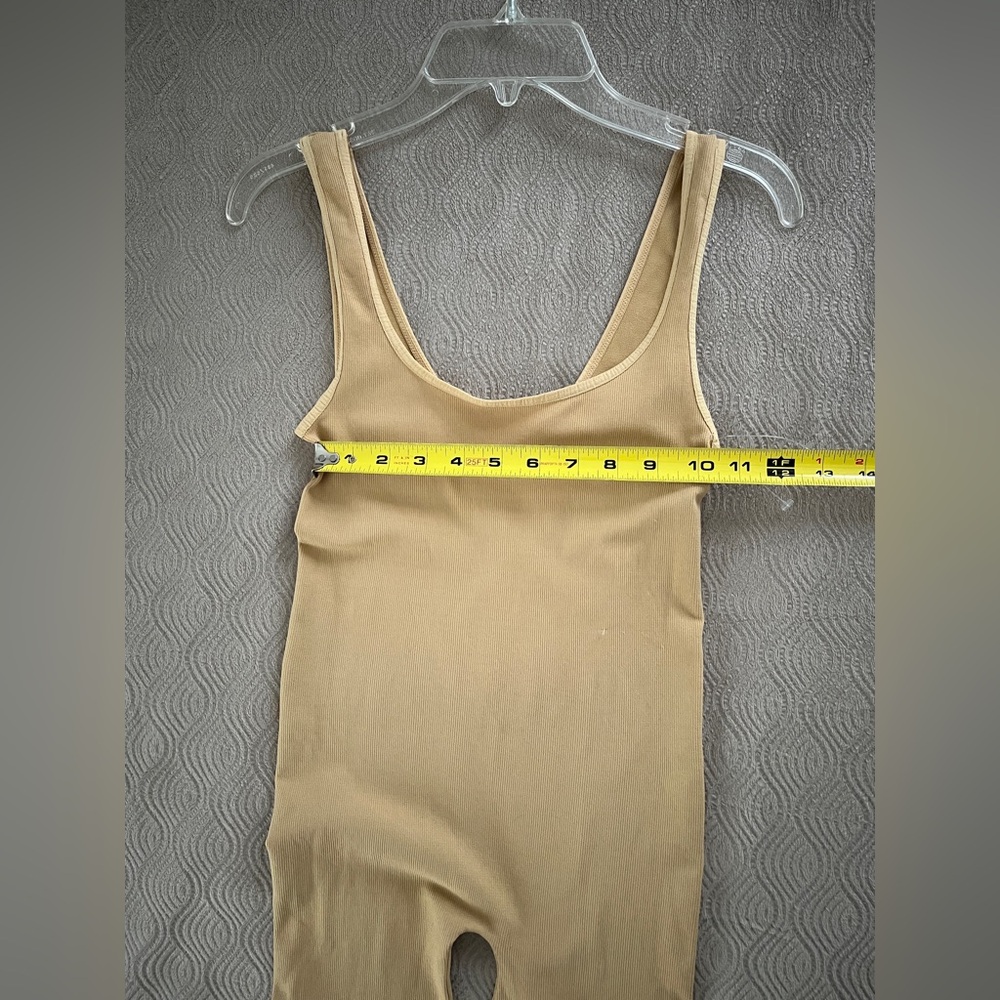 🆕 Free People One to Watch romper in light mustard size XS/small - Picture 8 of 11